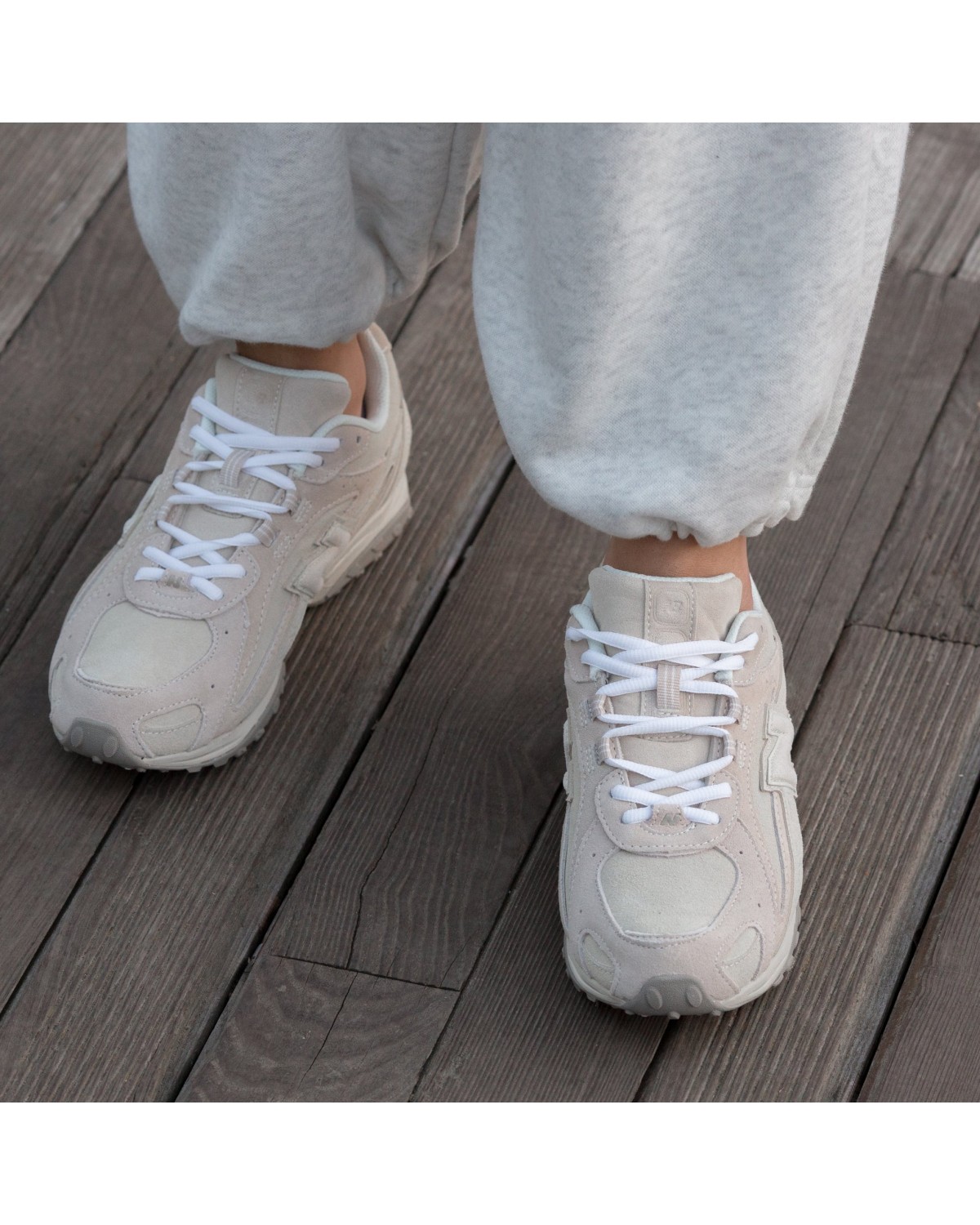 New Balance 204L Beige New Balance 204L Beige