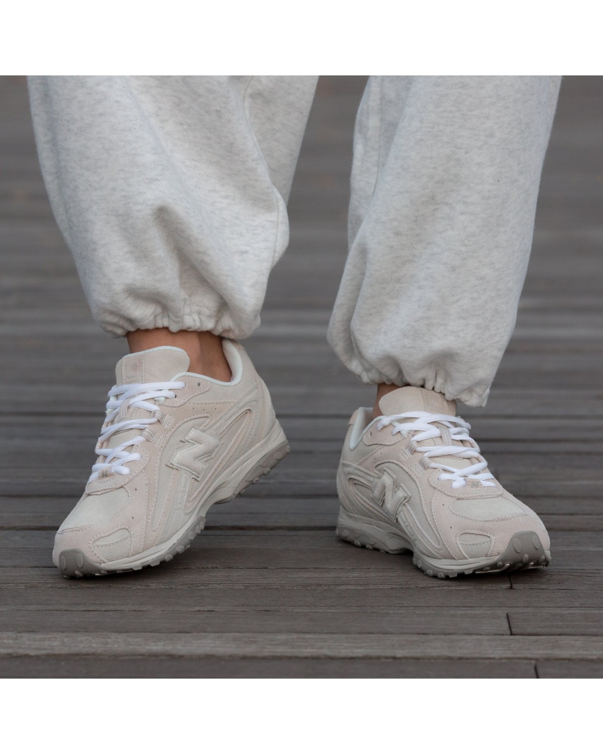 New Balance 204L Beige New Balance 204L Beige