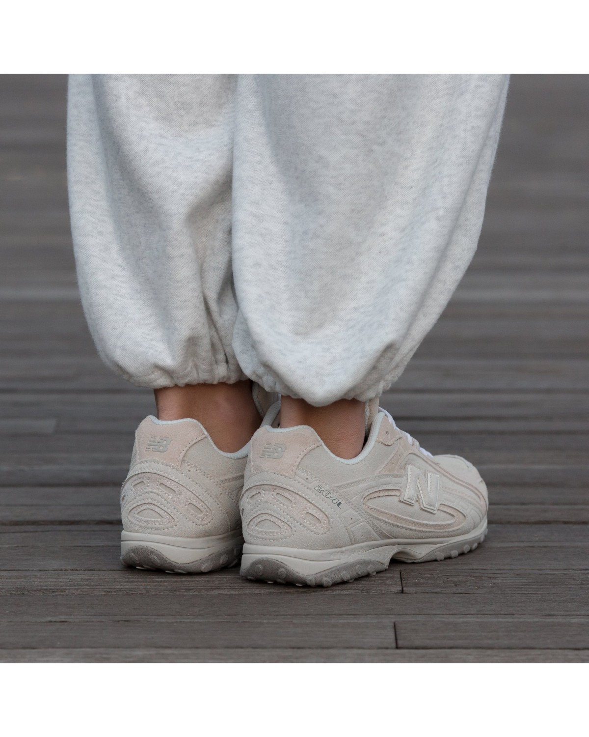 New Balance 204L Beige New Balance 204L Beige