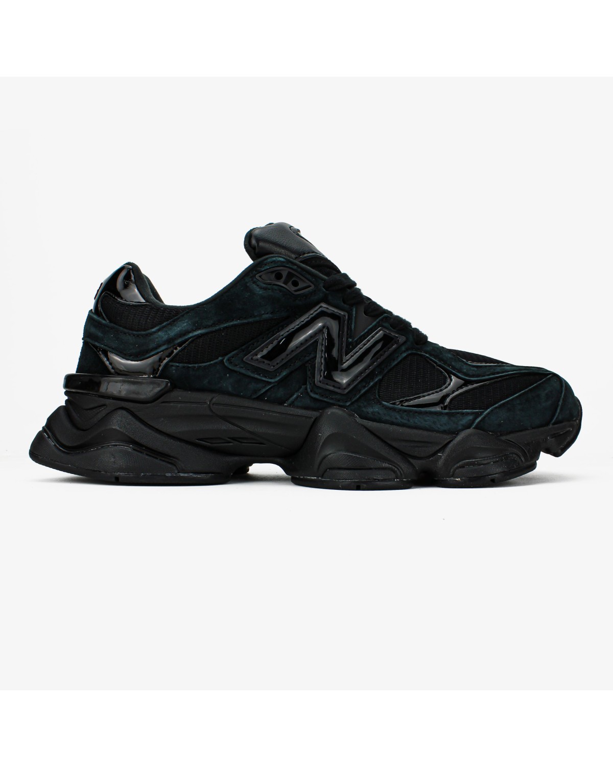 New Balance 9060 Glossy Black