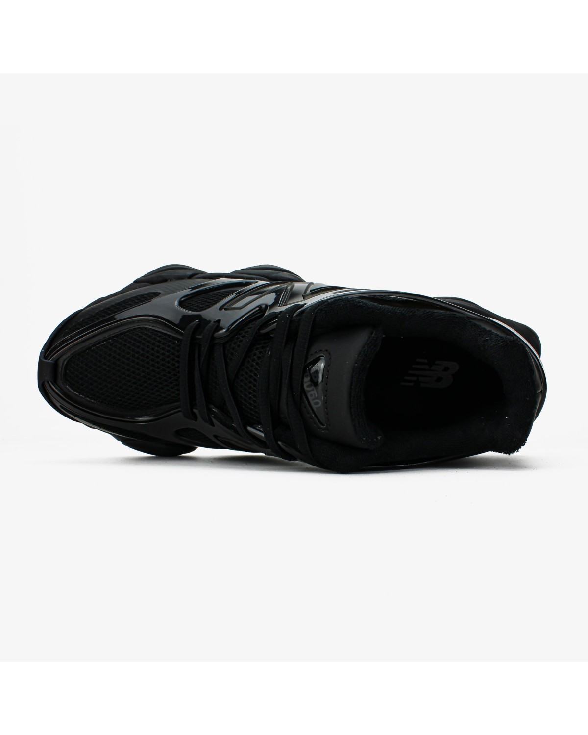New Balance 9060 x Black Cat New Balance 9060 x Black Cat