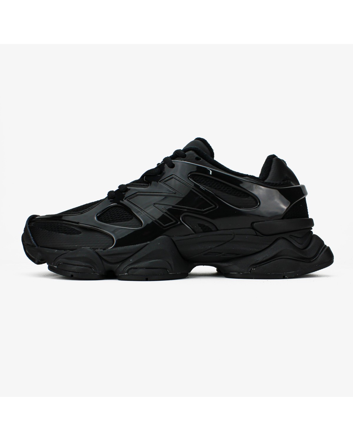 New Balance 9060 x Black Cat New Balance 9060 x Black Cat
