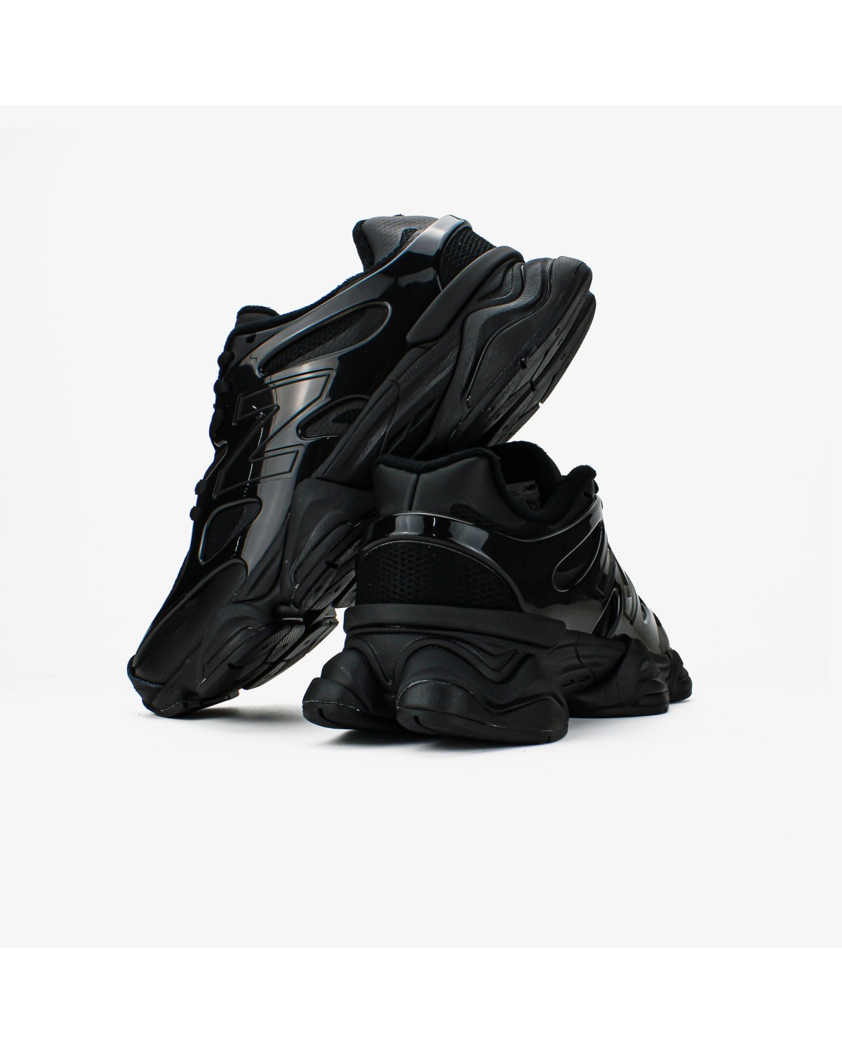 New Balance 9060 x Black Cat New Balance 9060 x Black Cat