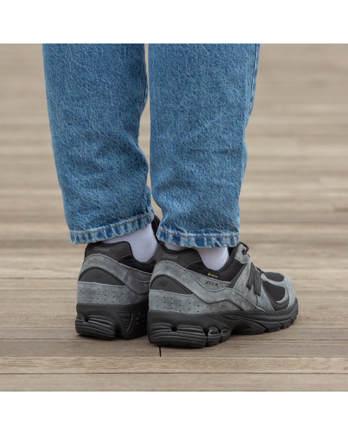 New Balance 2002R Gore-Tex Grey Black New Balance 2002R Gore-Tex Grey Black