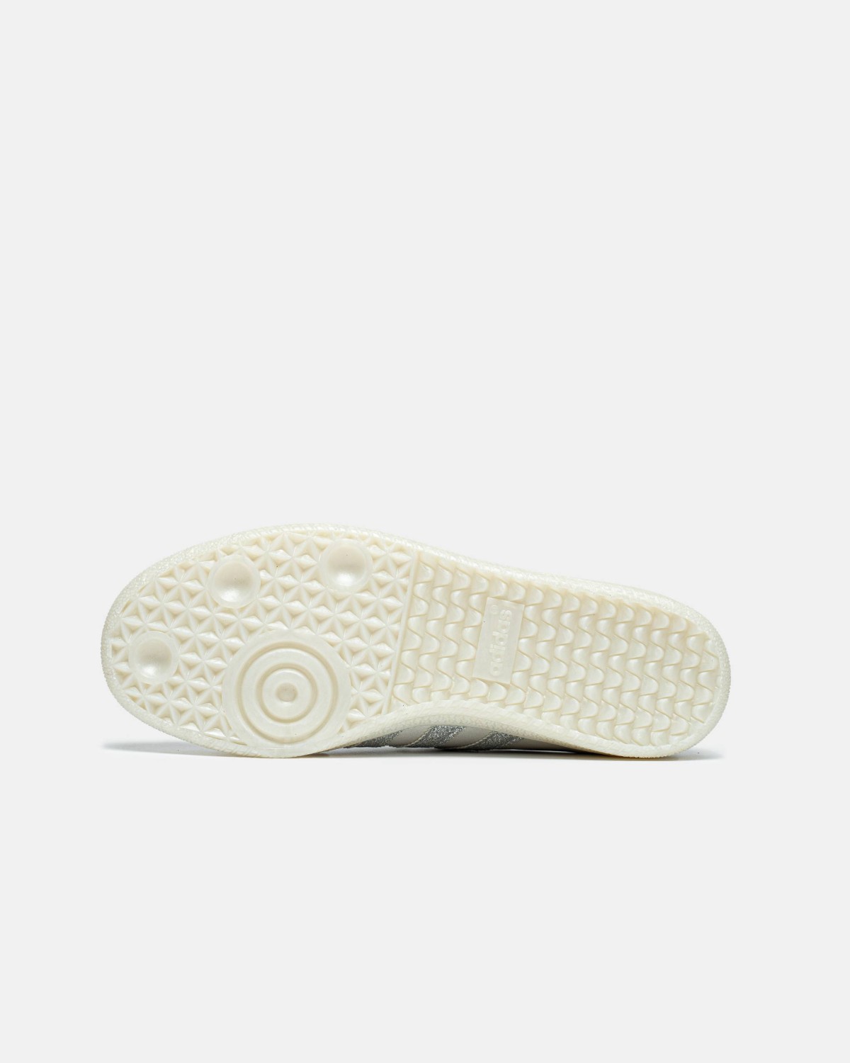 Adidas Samba Valentine’s Day Chalk White Metallic Silver Adidas Samba Valentine’s Day Chalk White Metallic Silver