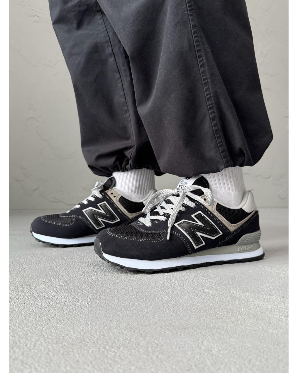 New Balance 574 Black White Grey