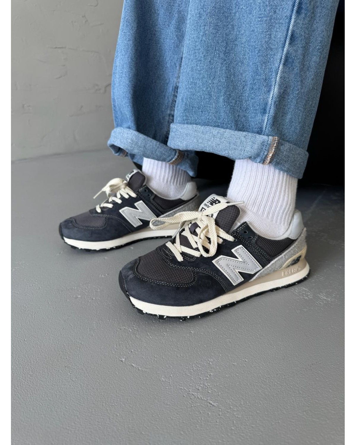 New Balance 574 Dark Grey Beige New Balance 574 Dark Grey Beige