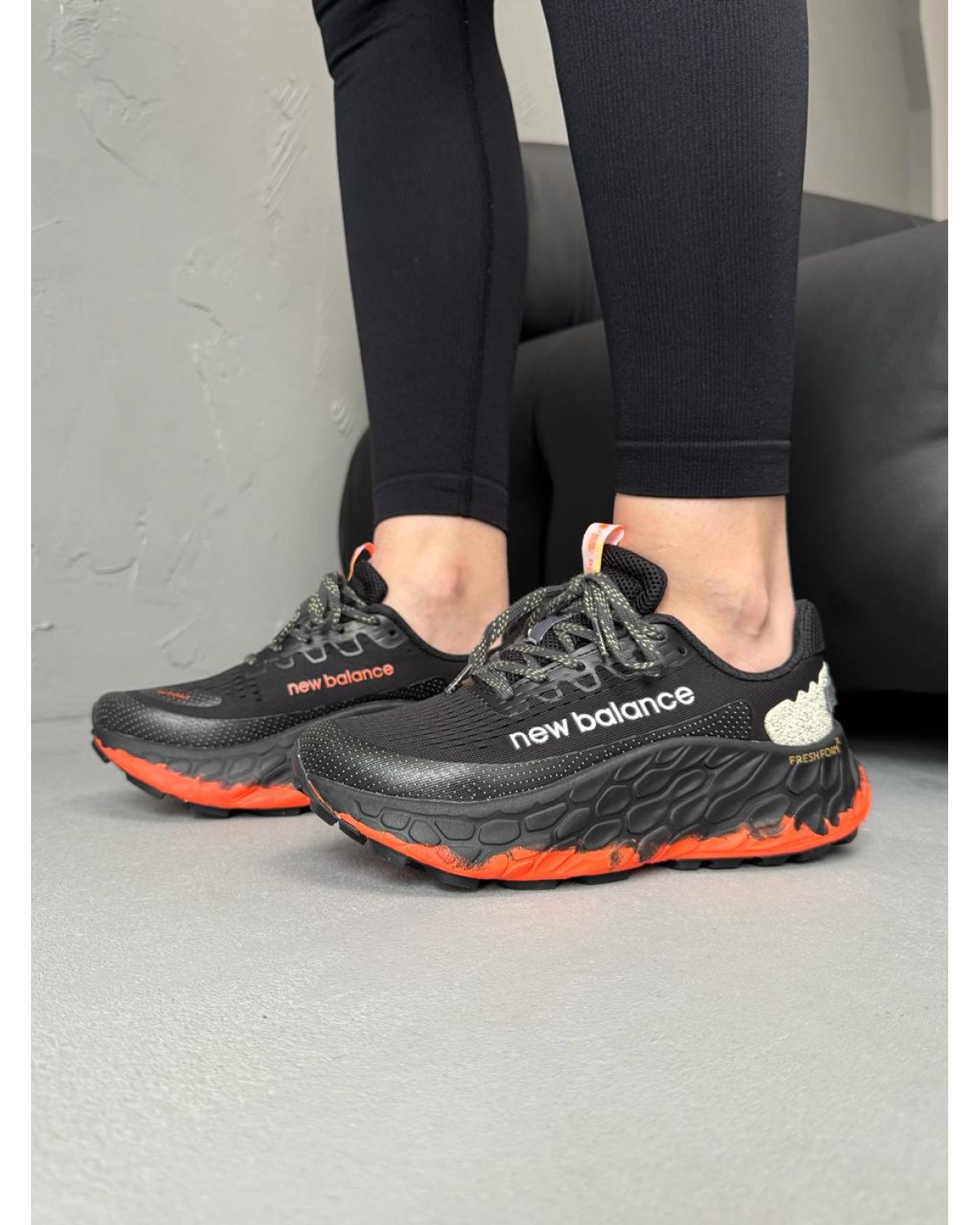 New Balance Fresh Foam x More Trail V3 Black Orange