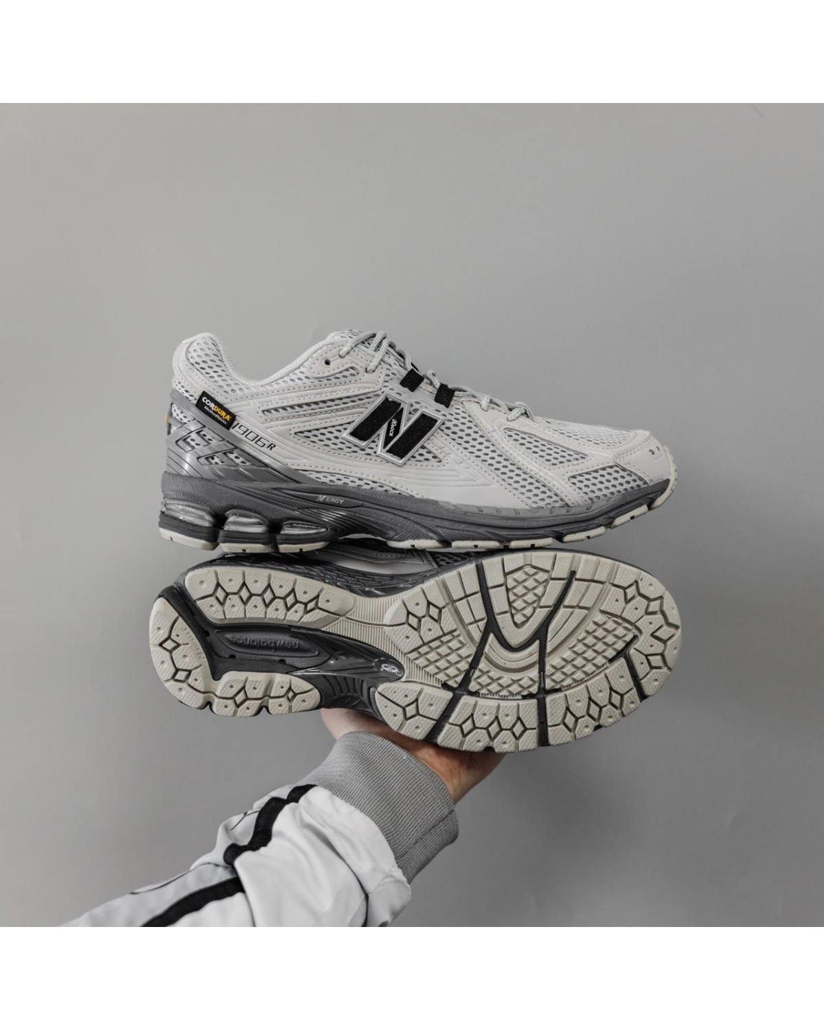 New Balance 1906R Grey Black Cordura New Balance 1906R Grey Black Cordura