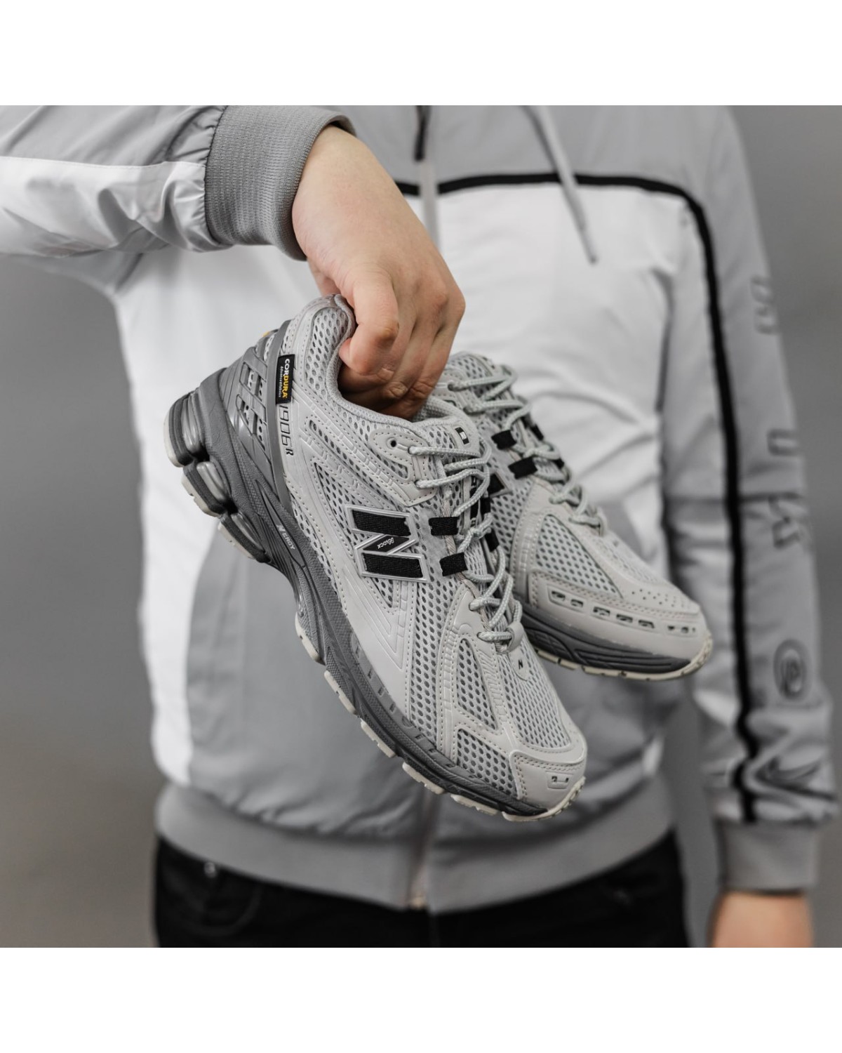 New Balance 1906R Grey Black Cordura New Balance 1906R Grey Black Cordura