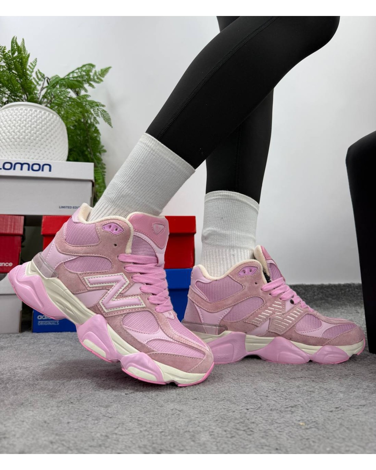 New Balance 9060 Pink New Balance 9060 Pink