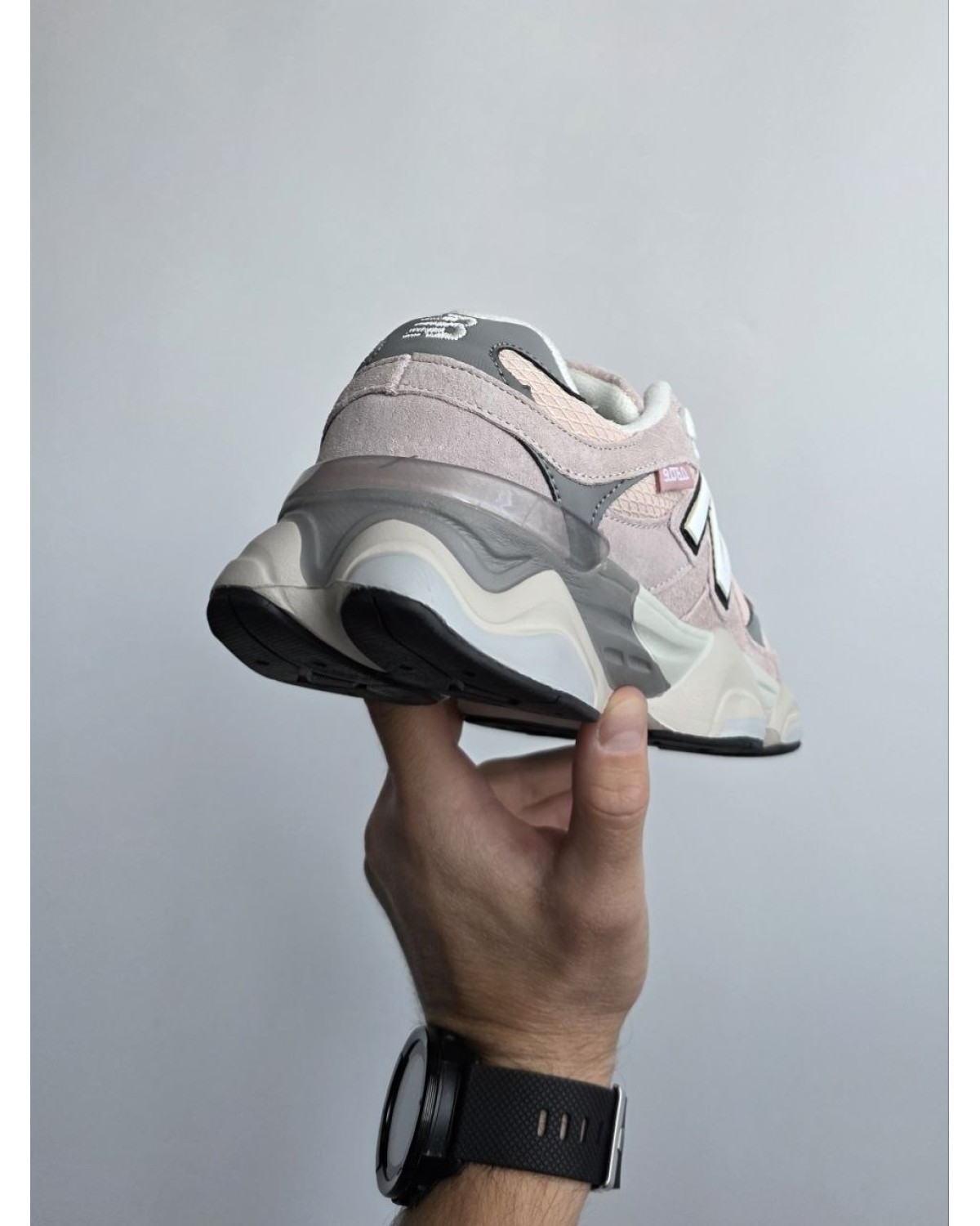 New Balance 9060 Gore-Tex Dusty Pink New Balance 9060 Gore-Tex Dusty Pink