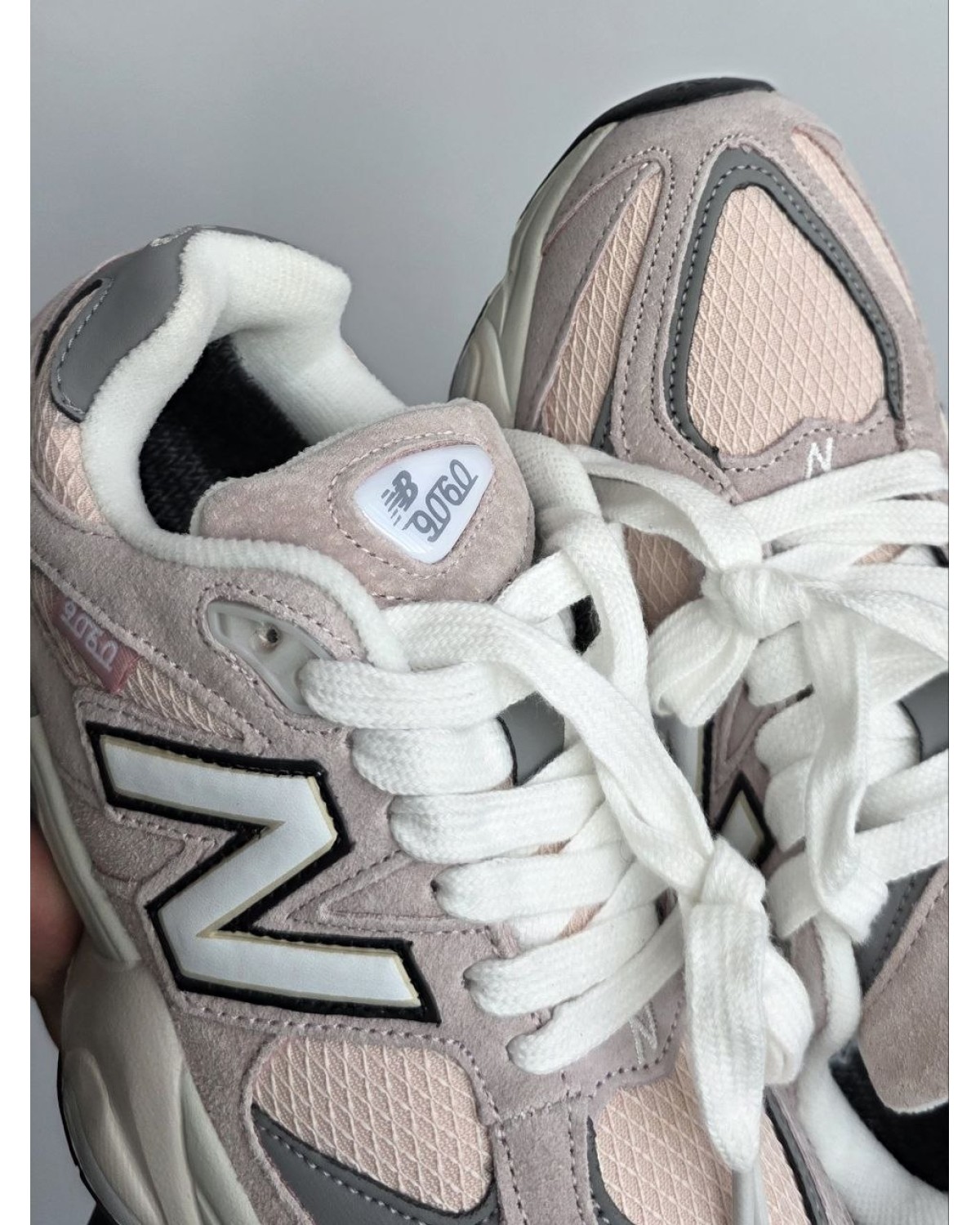 New Balance 9060 Gore-Tex Dusty Pink New Balance 9060 Gore-Tex Dusty Pink