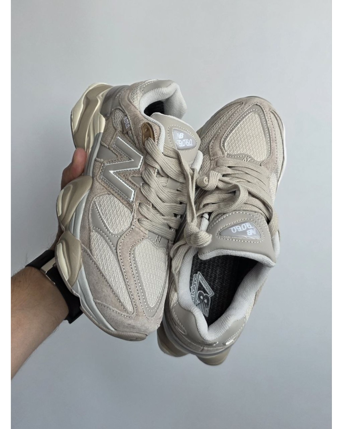 New Balance 9060 Gore-Tex Light Taupe New Balance 9060 Gore-Tex Light Taupe