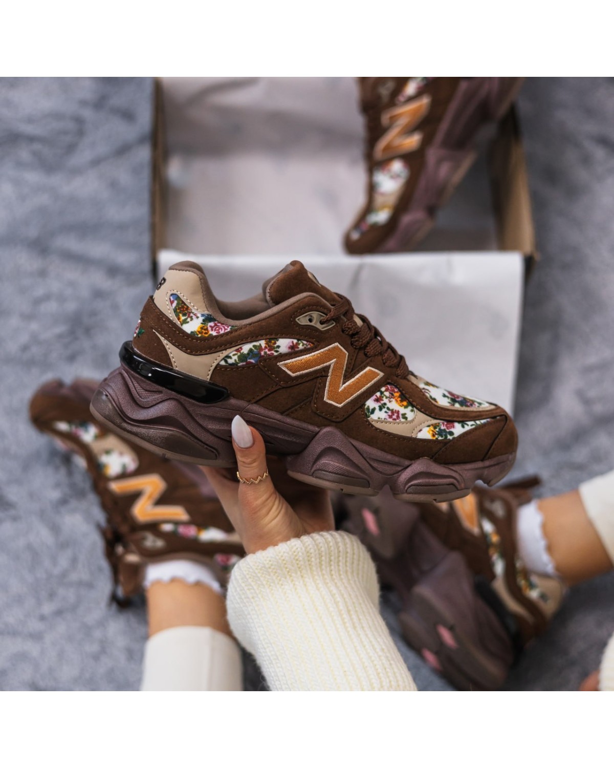 New Balance 9060 Atmos Pink New Balance 9060 Atmos Pink