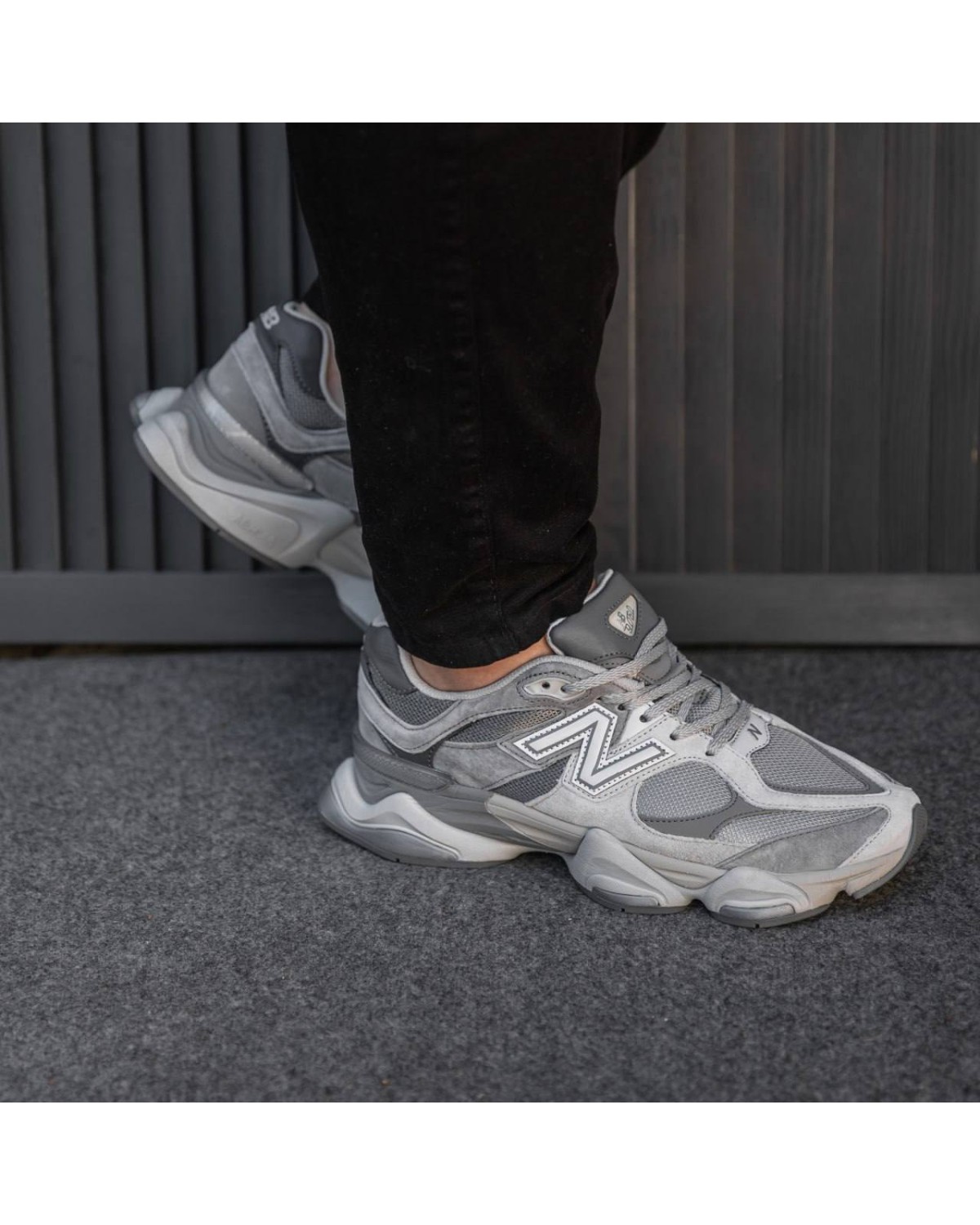 New Balance 9060 Grey