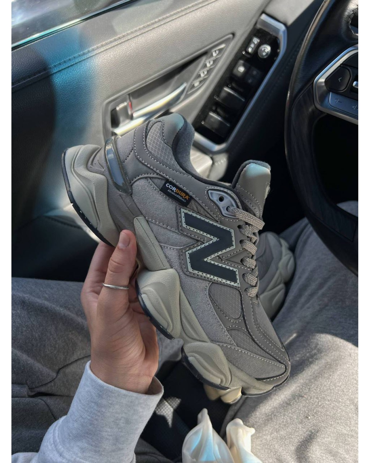New Balance 9060 Cordura