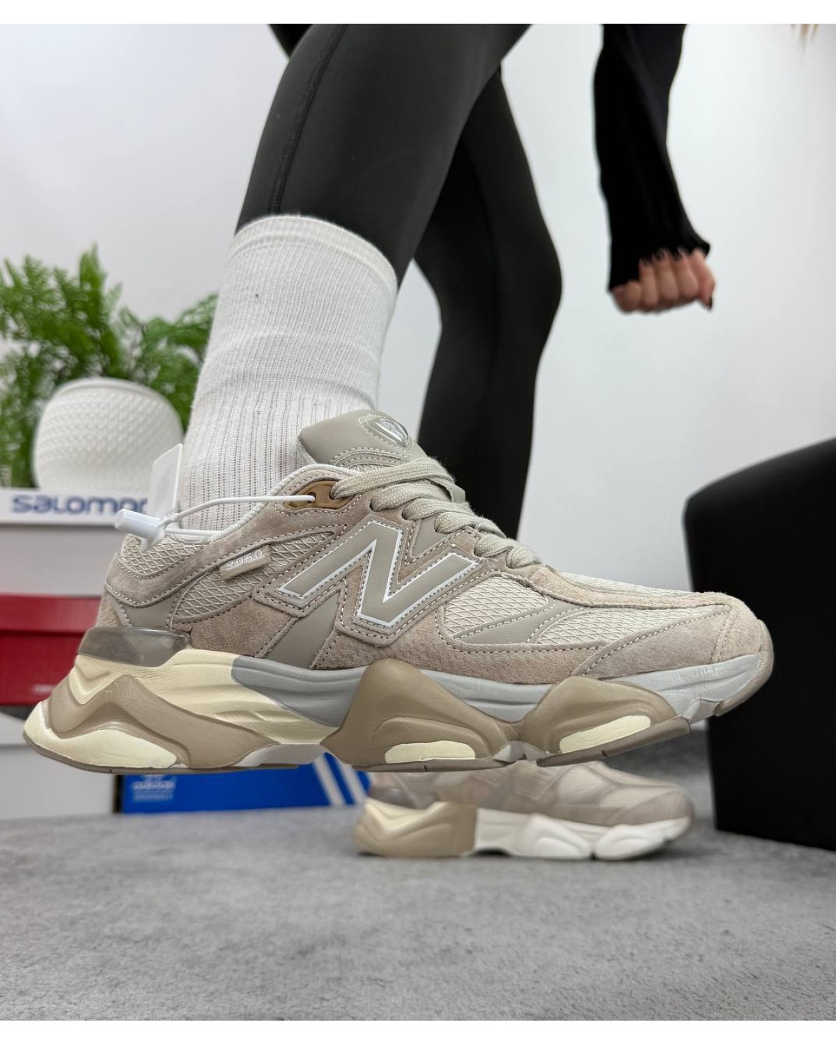 New Balance 9060 Beige New Balance 9060 Beige