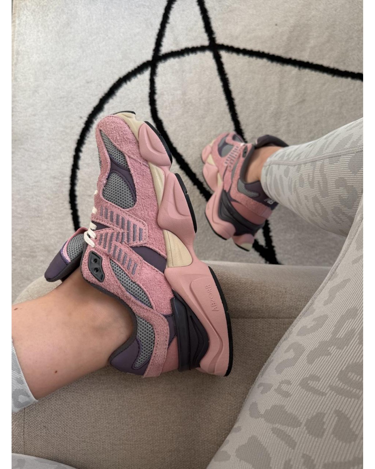 New Balance 9060 Pink Lavender New Balance 9060 Pink Lavender