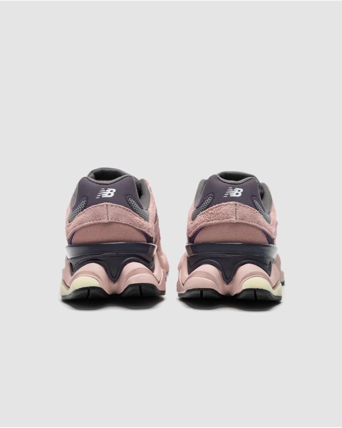 New Balance 9060 Pink Lavender New Balance 9060 Pink Lavender