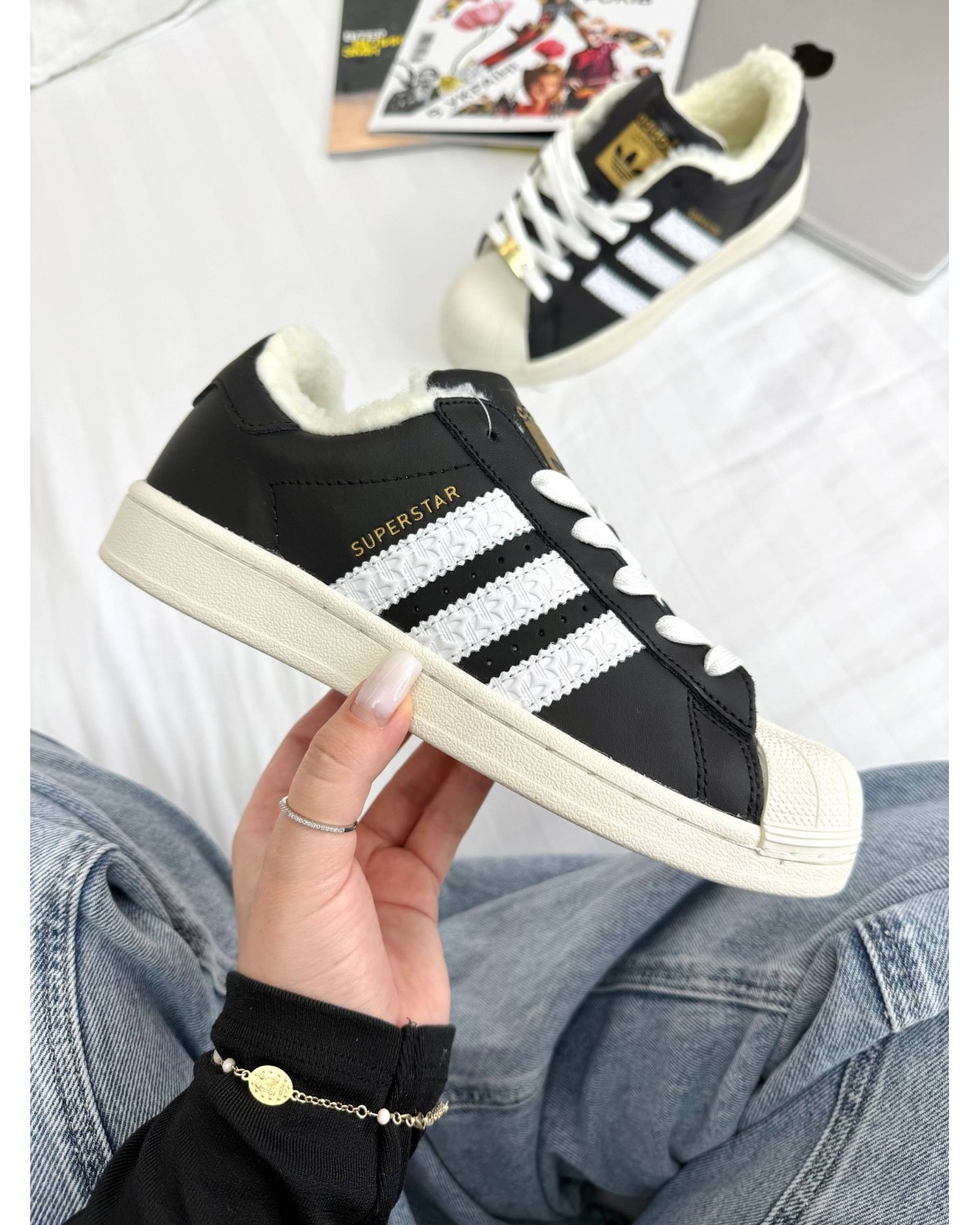 Adidas Superstar Black White Vintage WInter Fur Adidas Superstar Black White Vintage WInter Fur