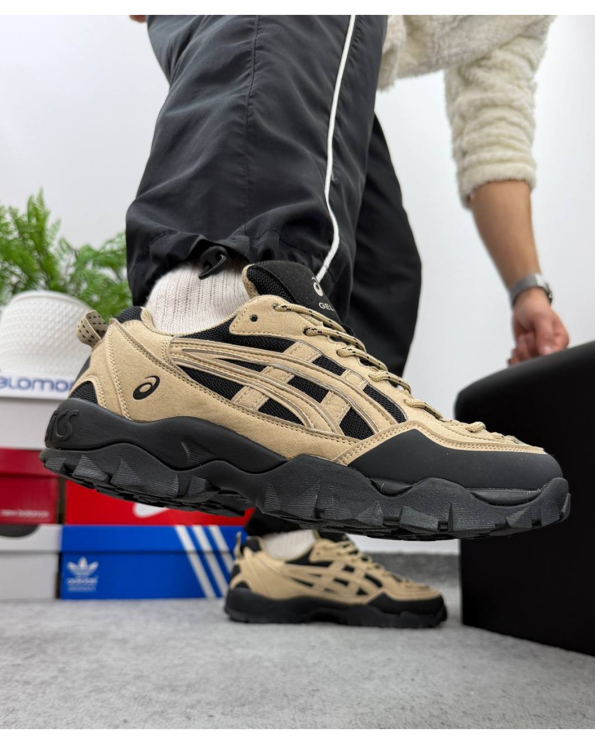Asics Gel-Pickax Black Brown Asics Gel-Pickax Black Brown