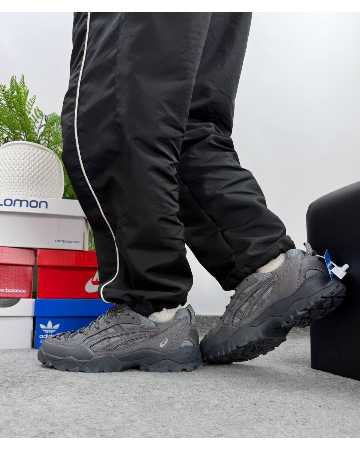 Asics Gel-Pickax Black Grey Asics Gel-Pickax Black Grey