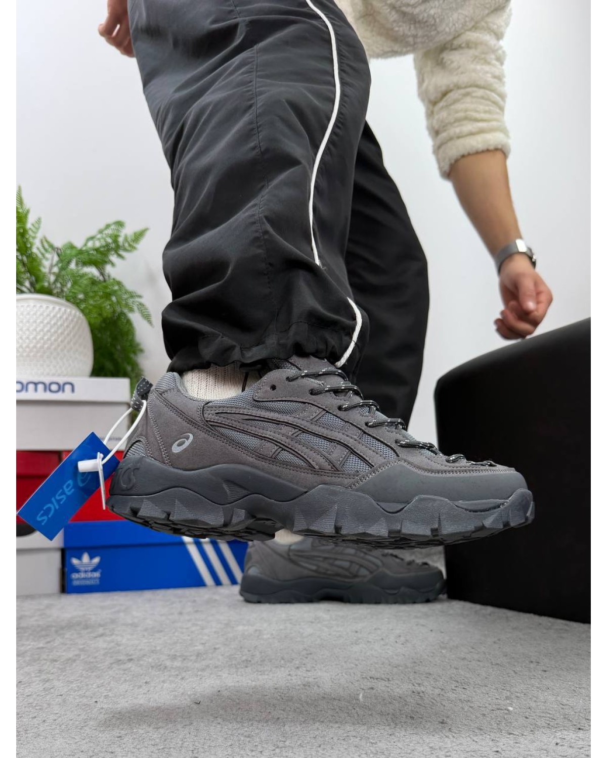 Asics Gel-Pickax Black Grey Asics Gel-Pickax Black Grey