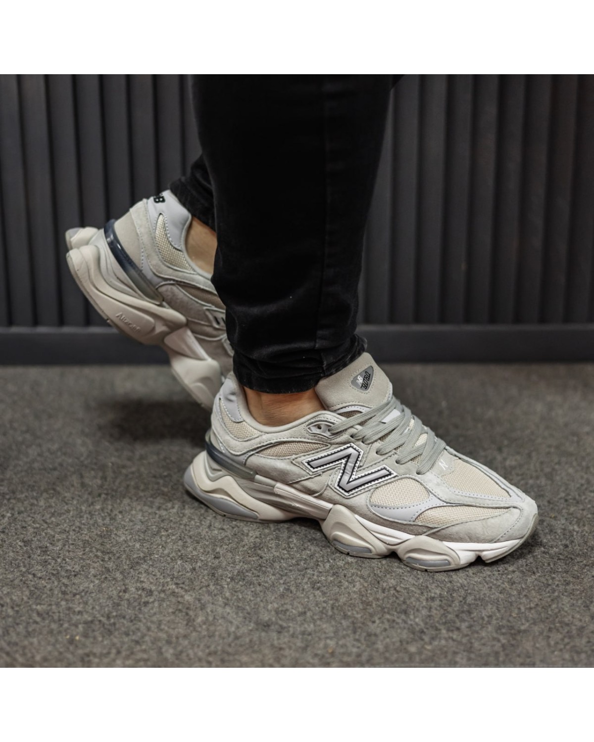 New Balance 9060