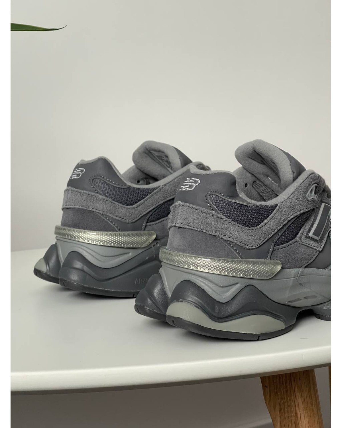 New Balance 9060 Magnet New Balance 9060 Magnet