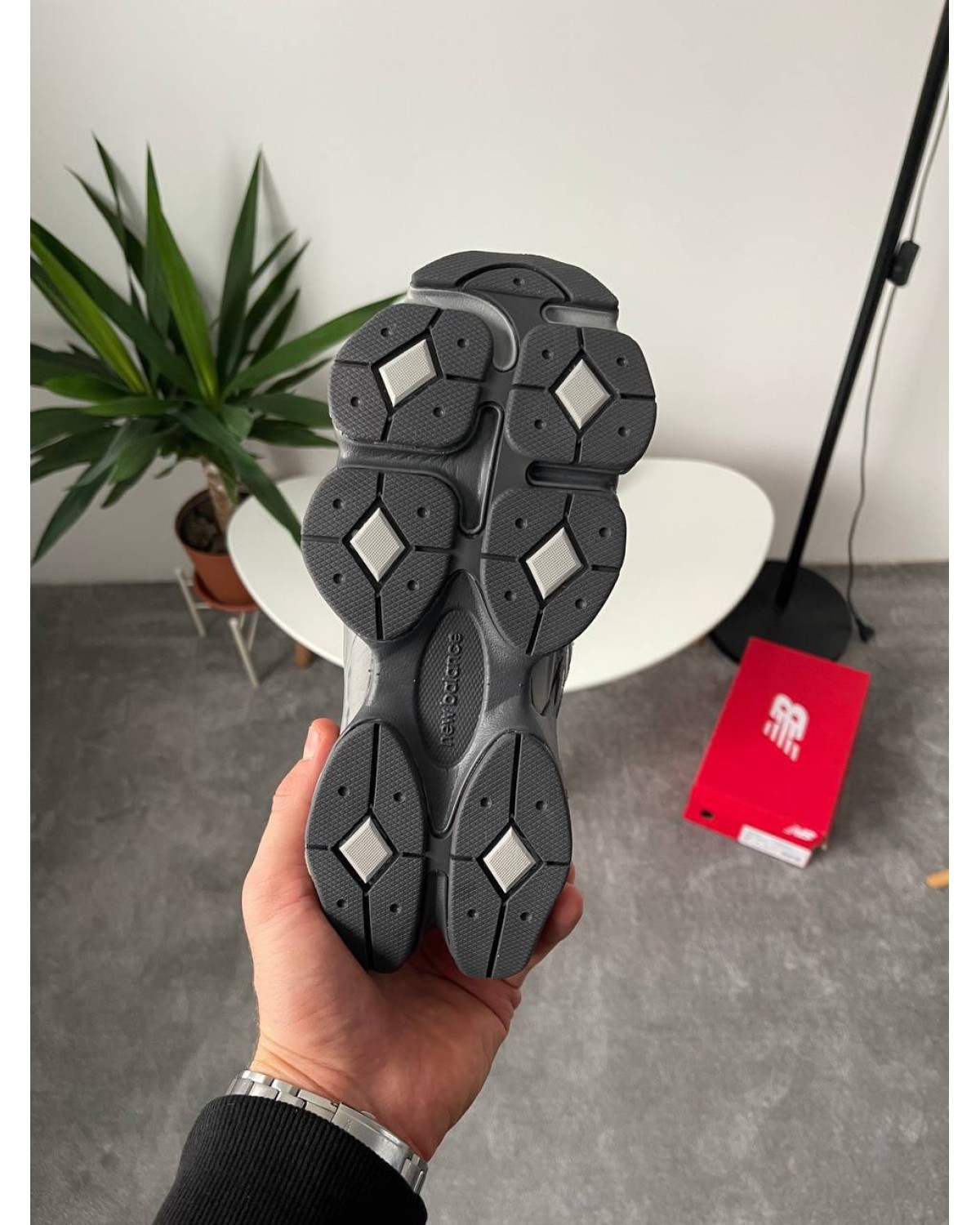 New Balance 9060 Magnet New Balance 9060 Magnet