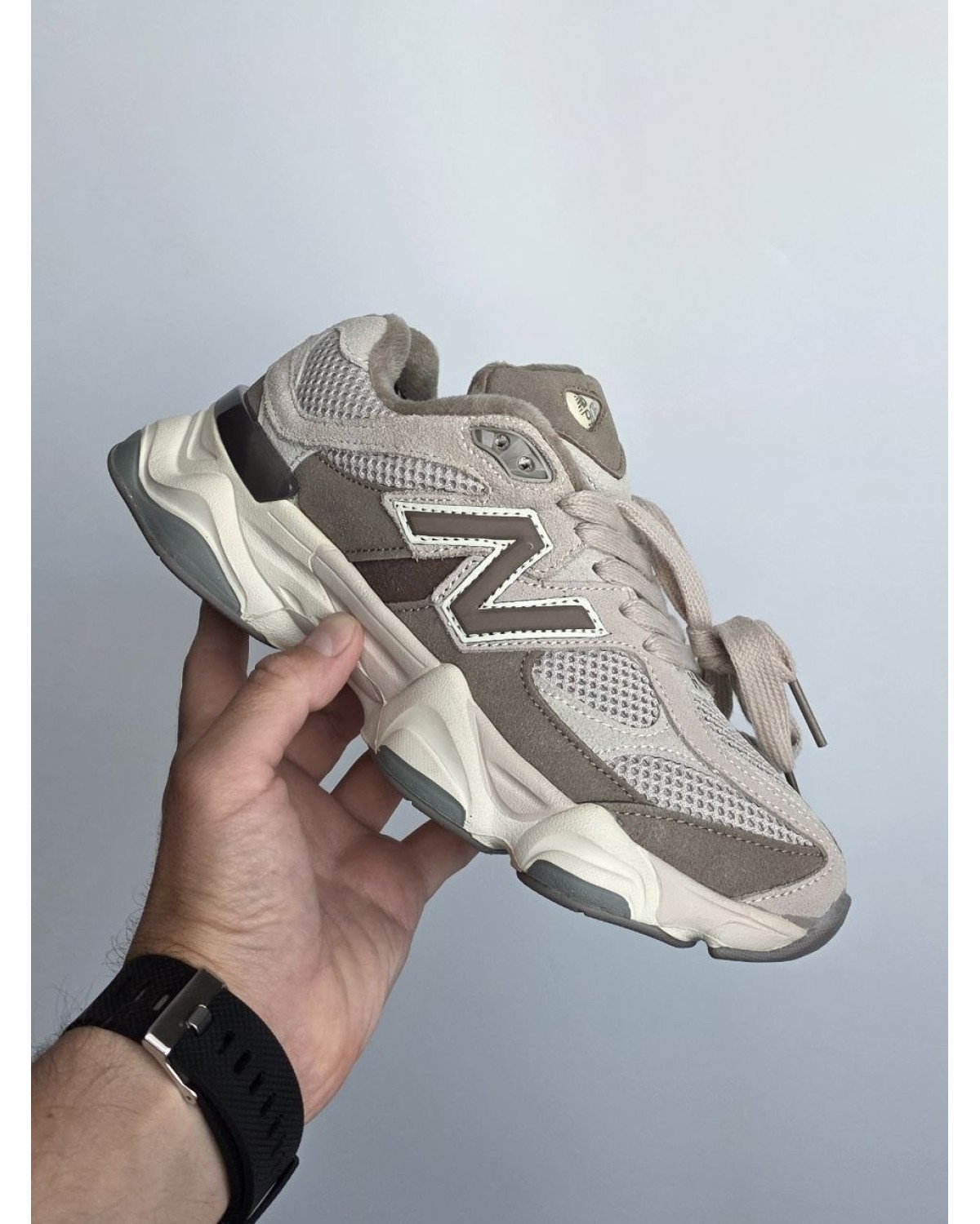 New Balance 9060 Gore-Tex Taupe Beige New Balance 9060 Gore-Tex Taupe Beige