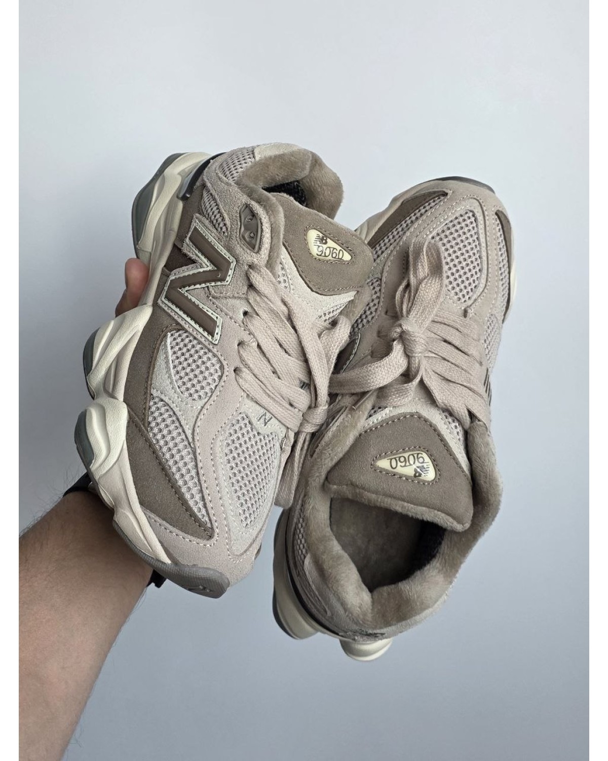 New Balance 9060 Gore-Tex Taupe Beige New Balance 9060 Gore-Tex Taupe Beige