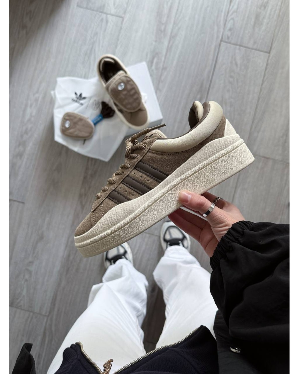 Adidas Campus Light x Bad Bunny Olive Adidas Campus Light x Bad Bunny Olive