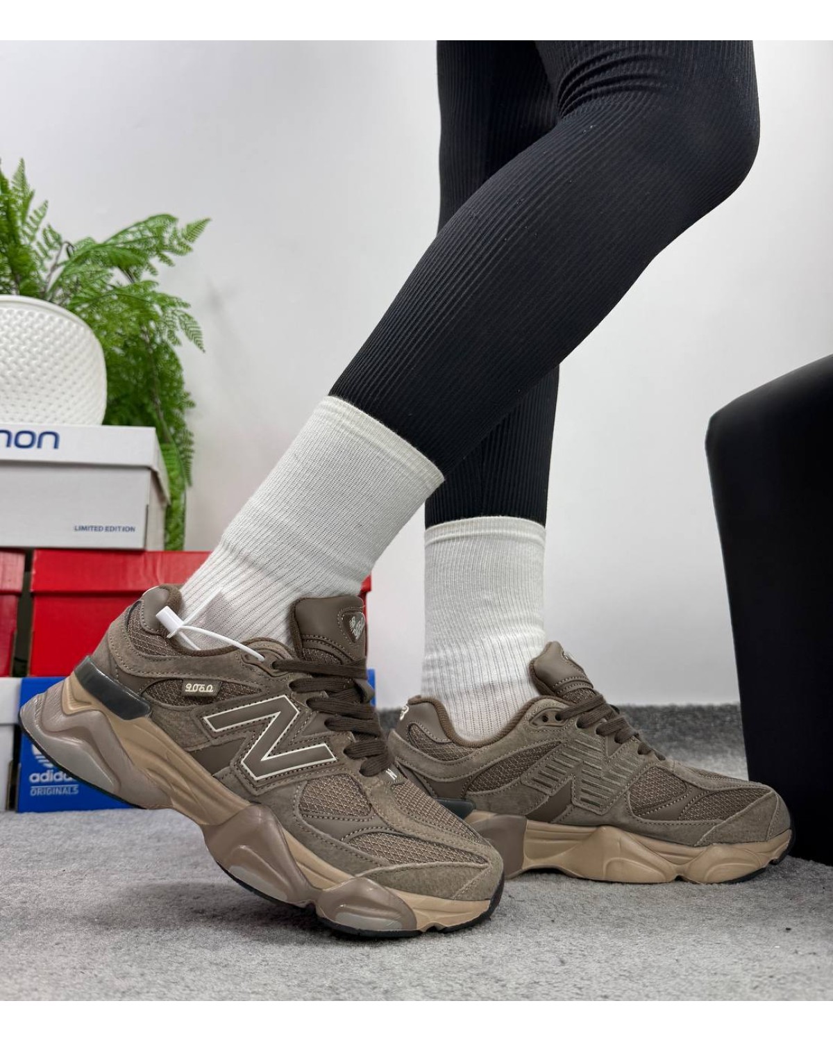 New Balance 9060 Brown Gore Tex New Balance 9060 Brown Gore Tex