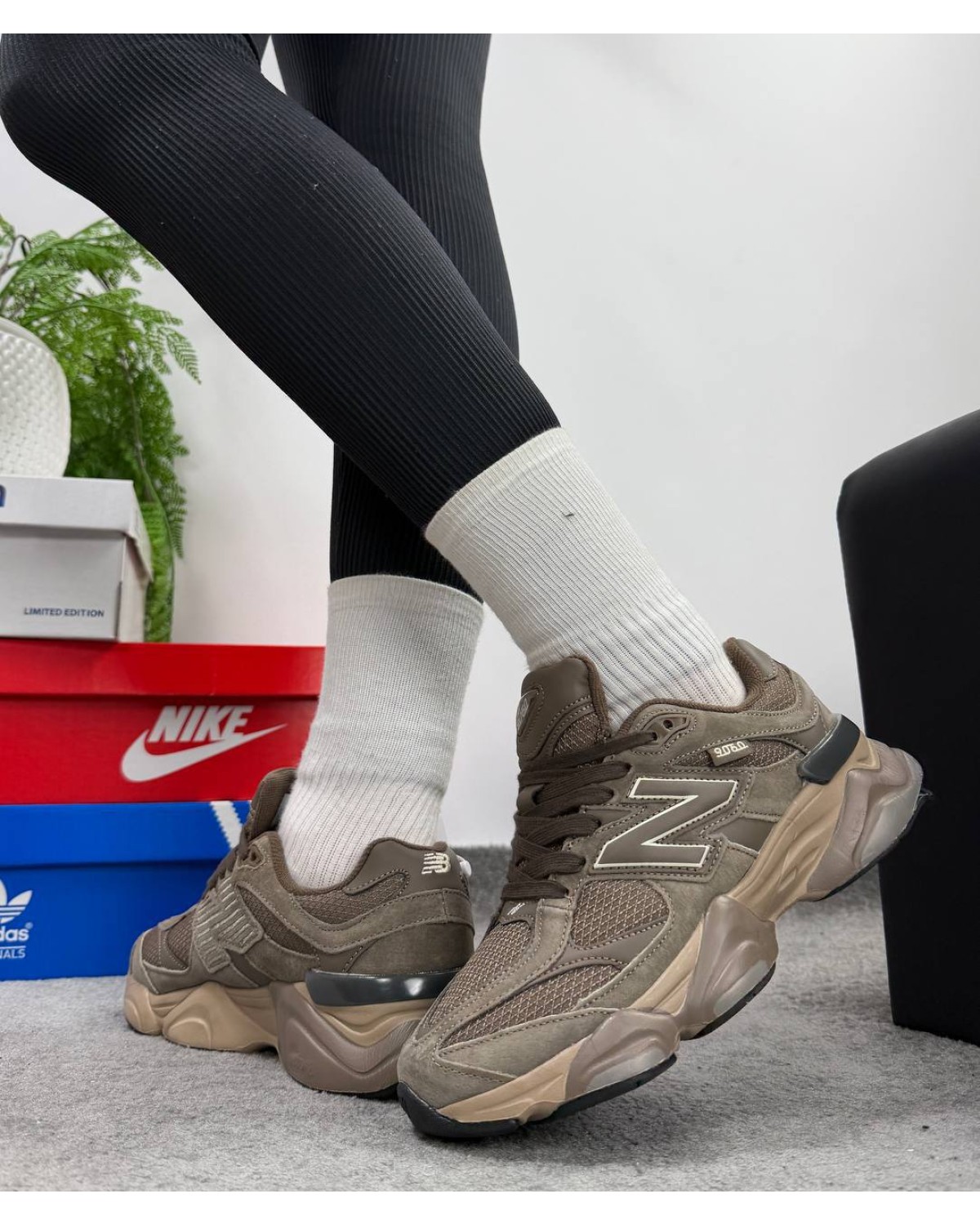 New Balance 9060 Brown Gore Tex New Balance 9060 Brown Gore Tex