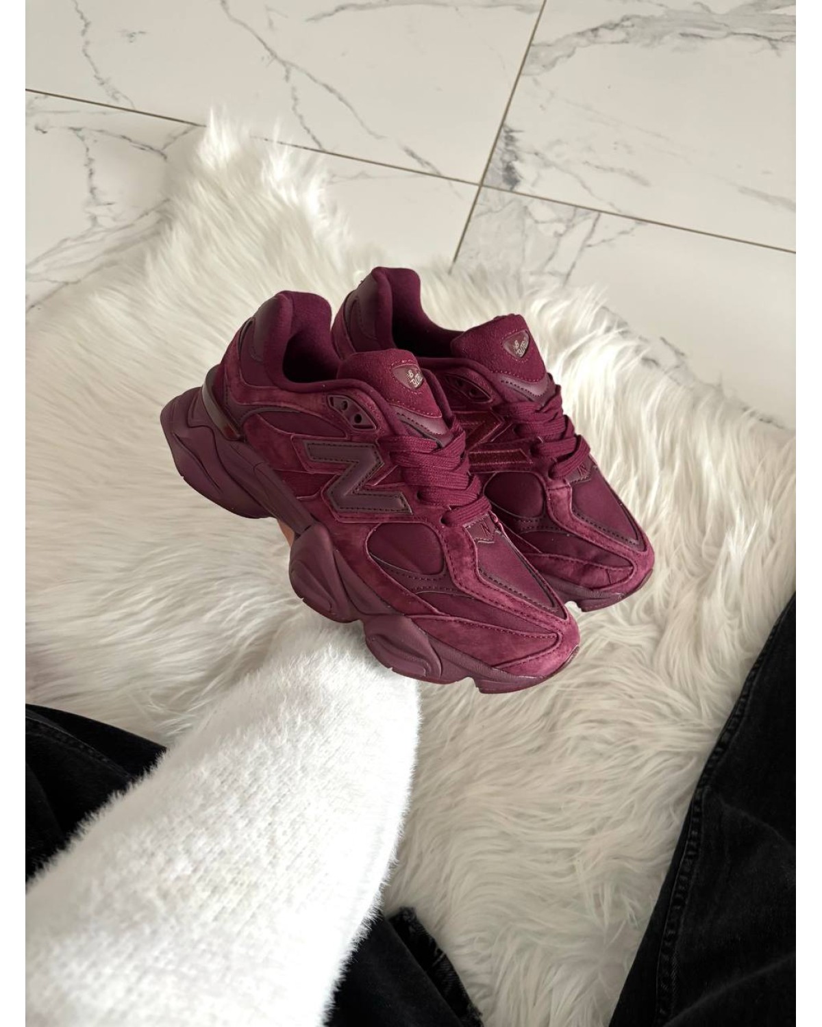 New Balance 9060 Burgundy New Balance 9060 Burgundy
