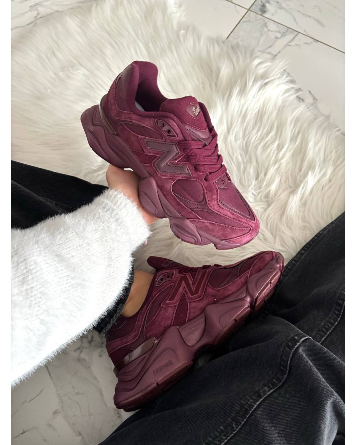 New Balance 9060 Burgundy