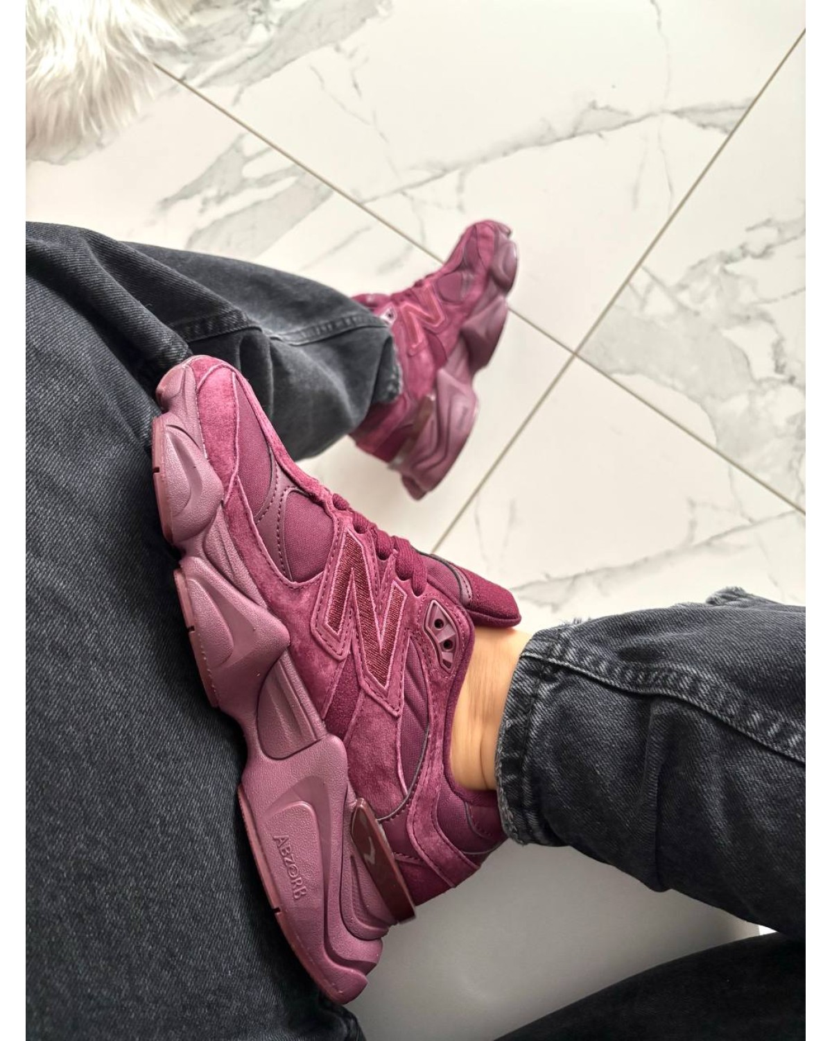 New Balance 9060 Burgundy New Balance 9060 Burgundy