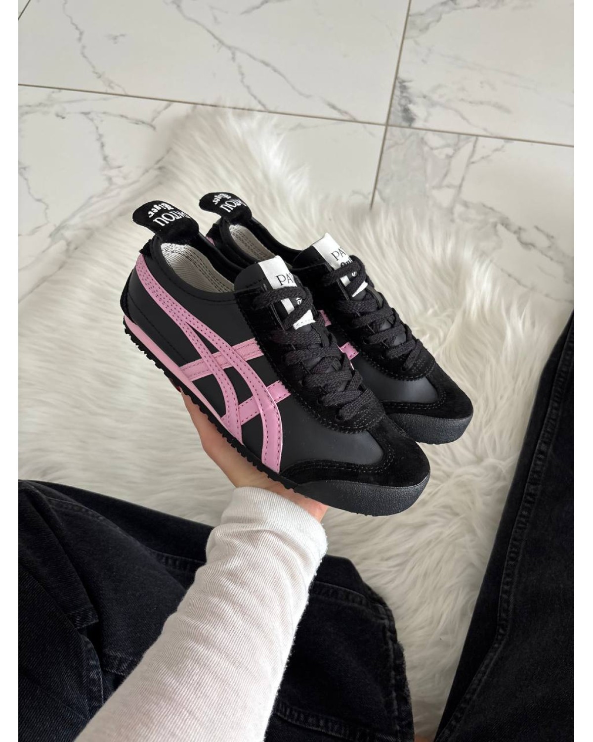 Asics Onitsuka Tiger Mexico 66 Black Pink Cotton Candy Asics Onitsuka Tiger Mexico 66 Black Pink Cotton Candy