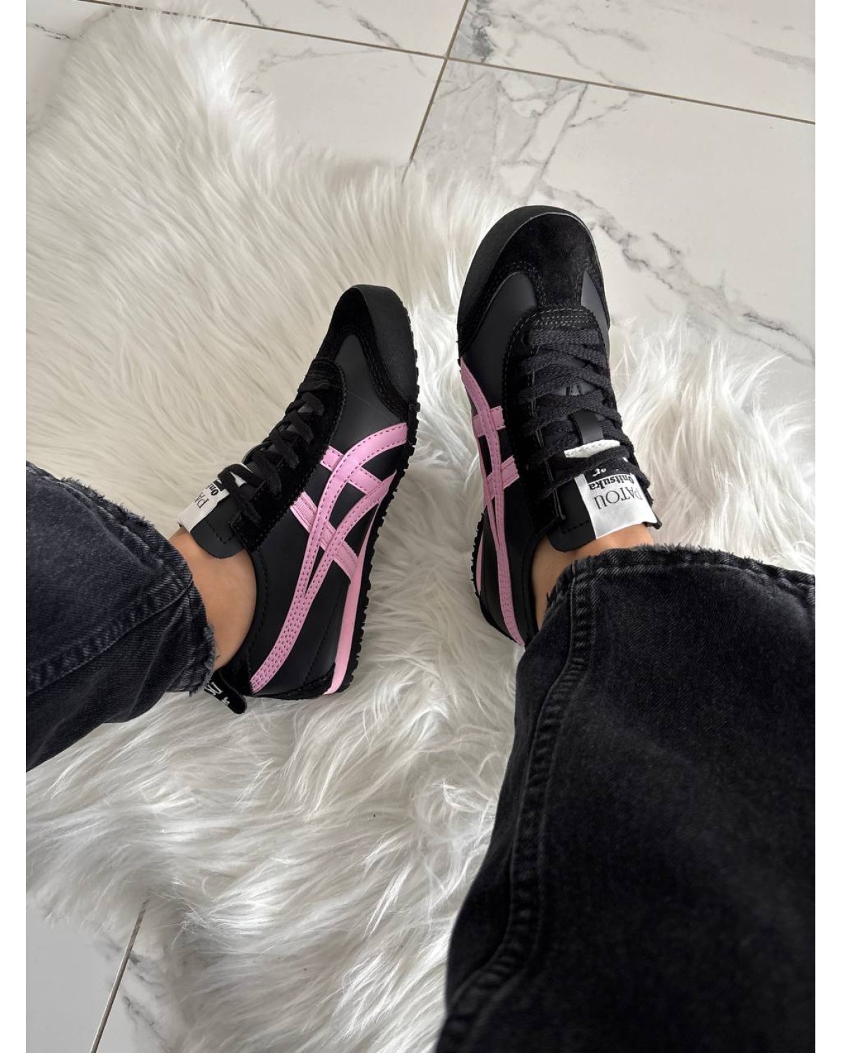 Asics Onitsuka Tiger Mexico 66 Black Pink Cotton Candy Asics Onitsuka Tiger Mexico 66 Black Pink Cotton Candy