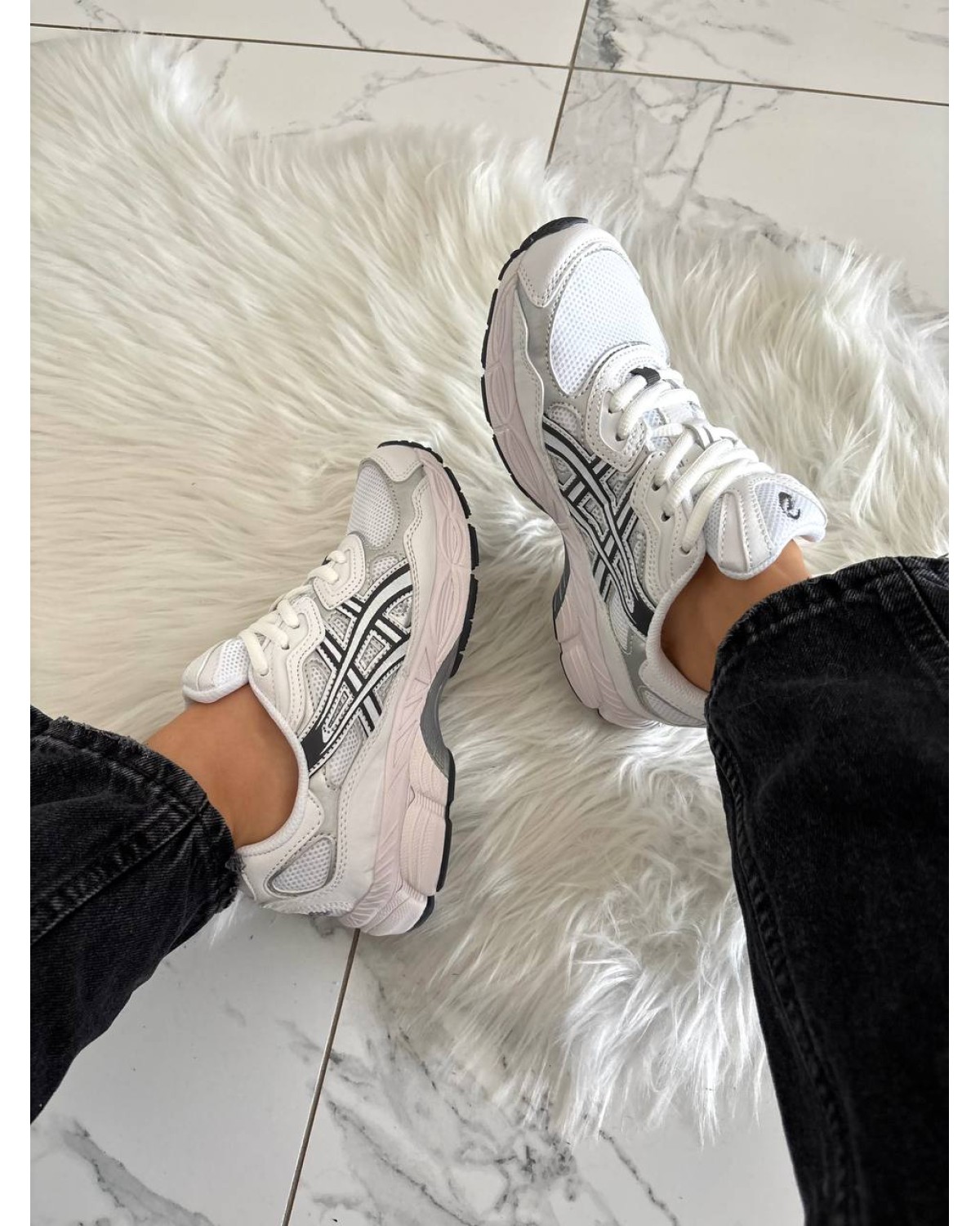 Asics Gel-NYC White Grey Asics Gel-NYC White Grey