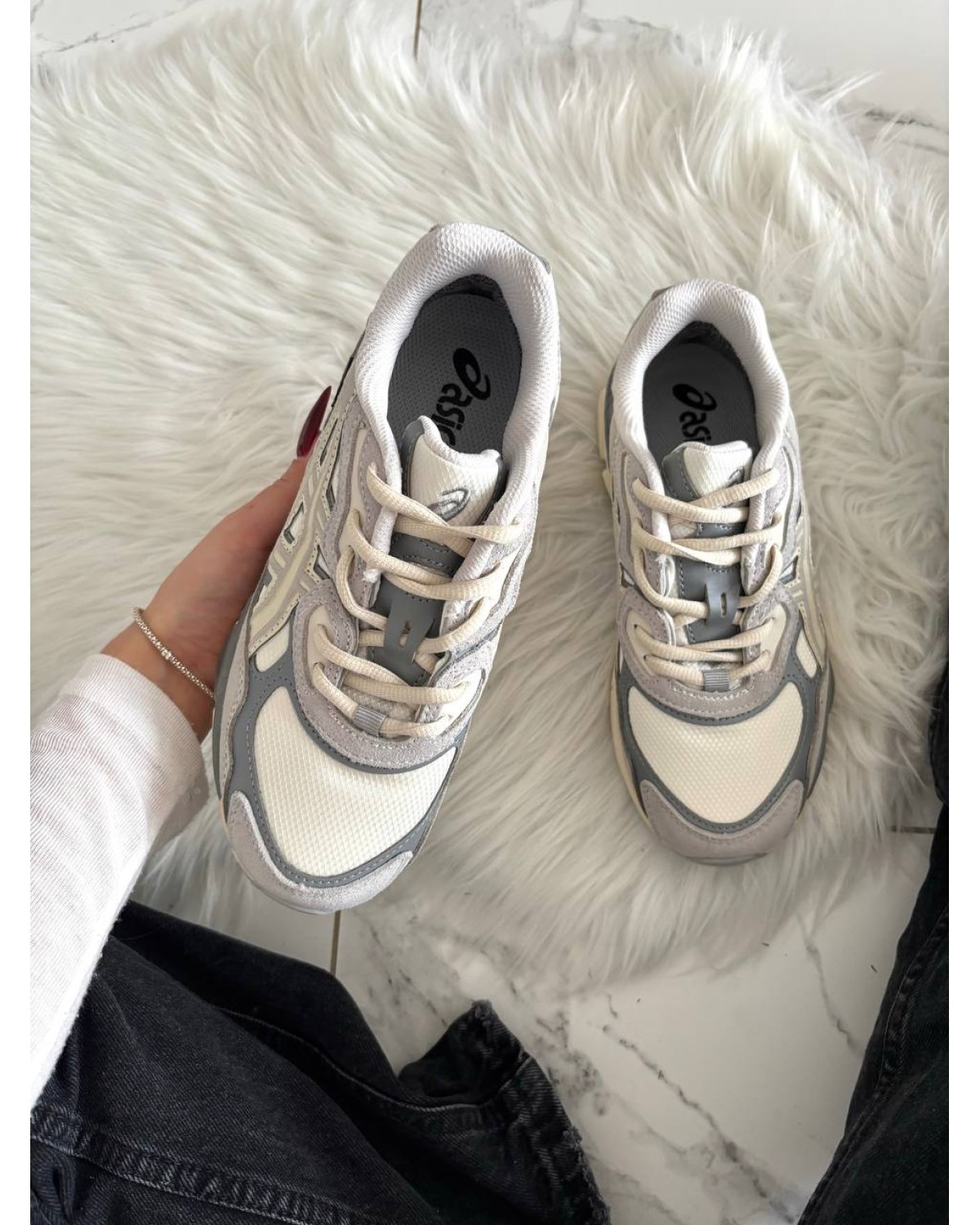Asics Gel-NYC Cream Oyster Grey Gore-Tex Termo Asics Gel-NYC Cream Oyster Grey Gore-Tex Termo