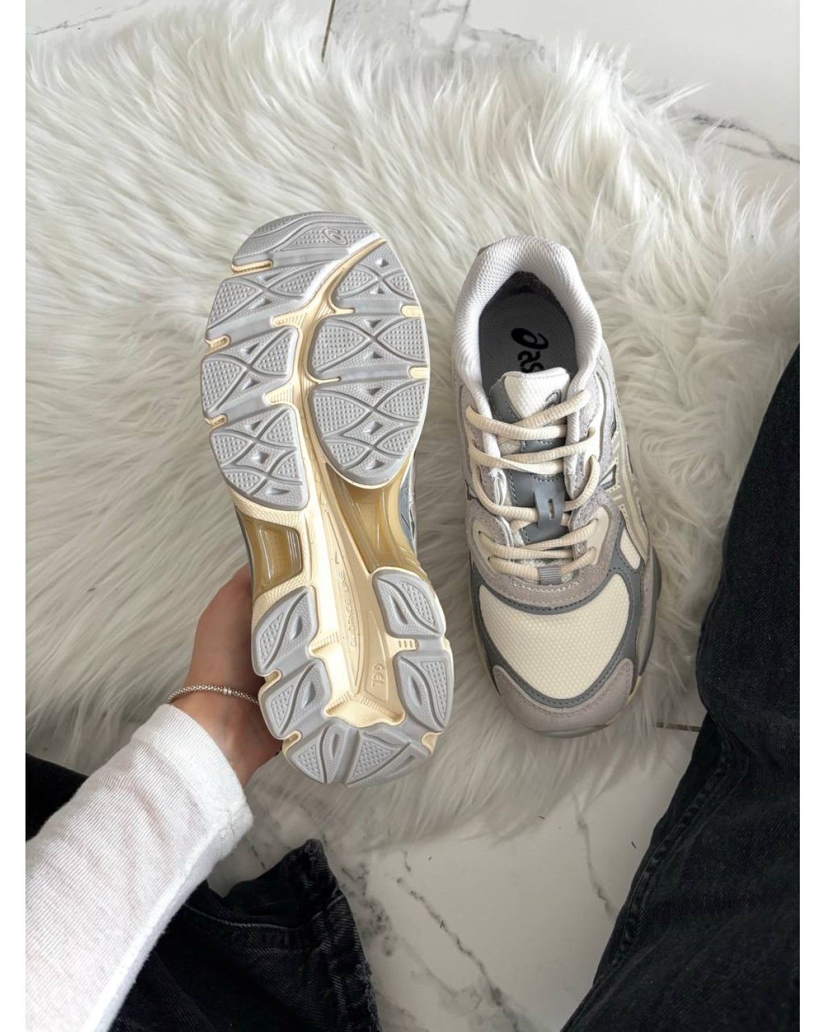 Asics Gel-NYC Cream Oyster Grey Gore-Tex Termo Asics Gel-NYC Cream Oyster Grey Gore-Tex Termo