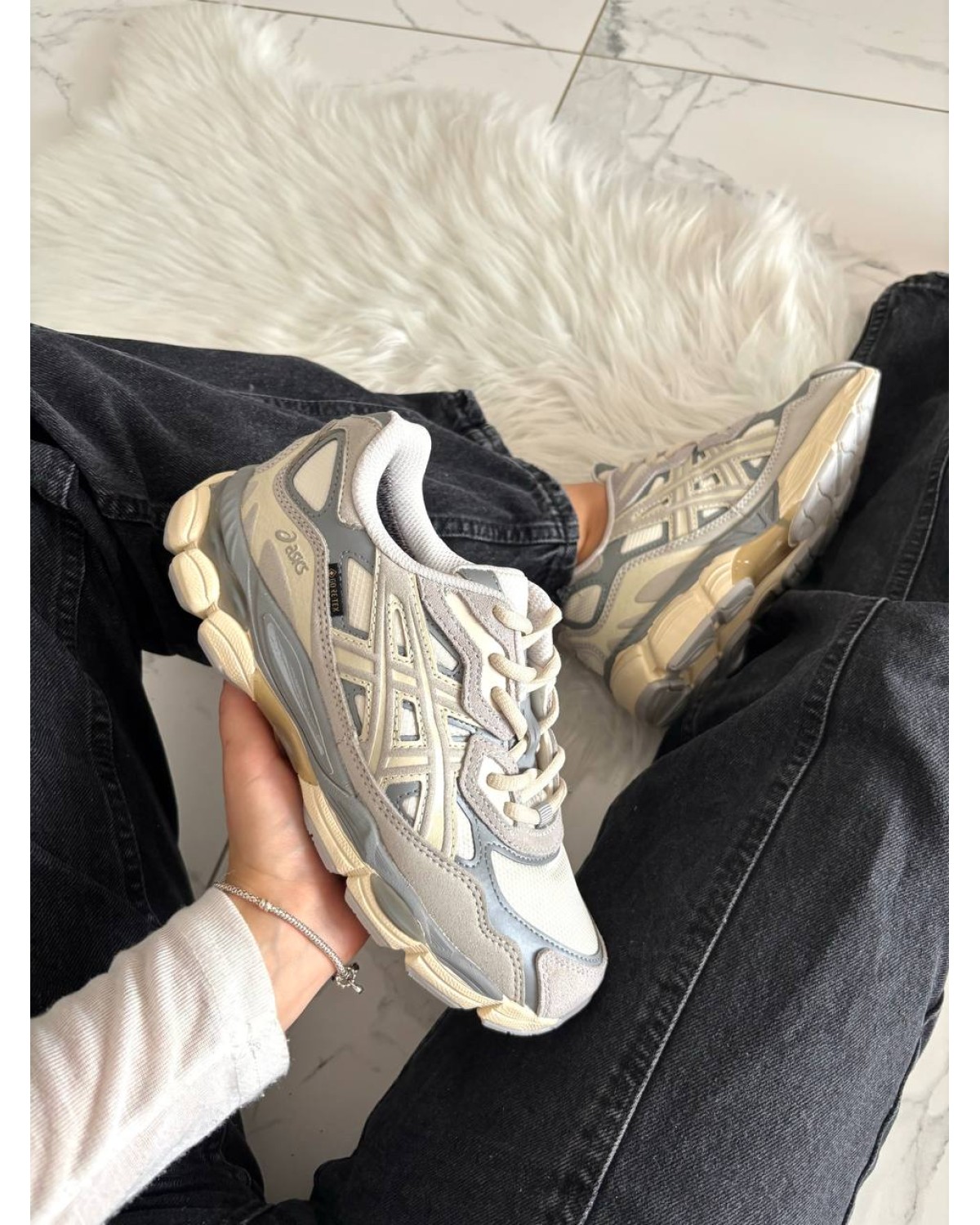 Asics Gel-NYC Cream Oyster Grey Gore-Tex Termo Asics Gel-NYC Cream Oyster Grey Gore-Tex Termo