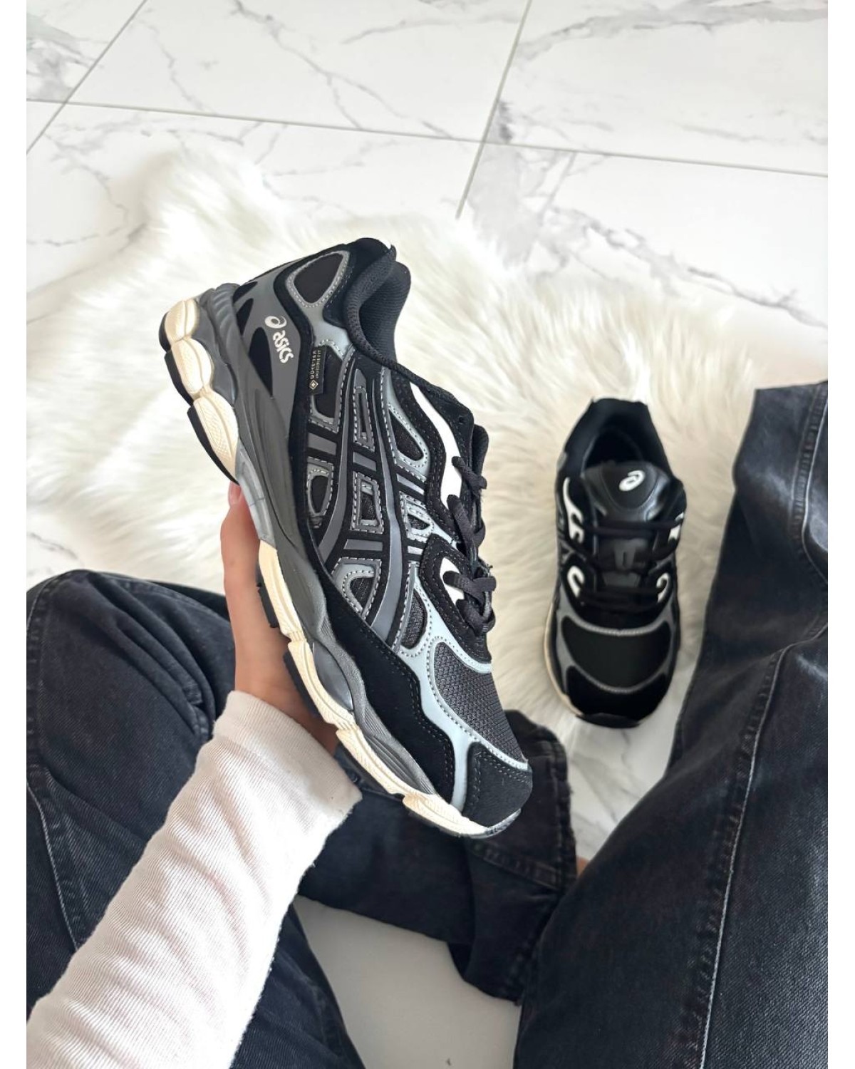 Asics Gel-NYC Black Cream Silver Gore-Tex Termo