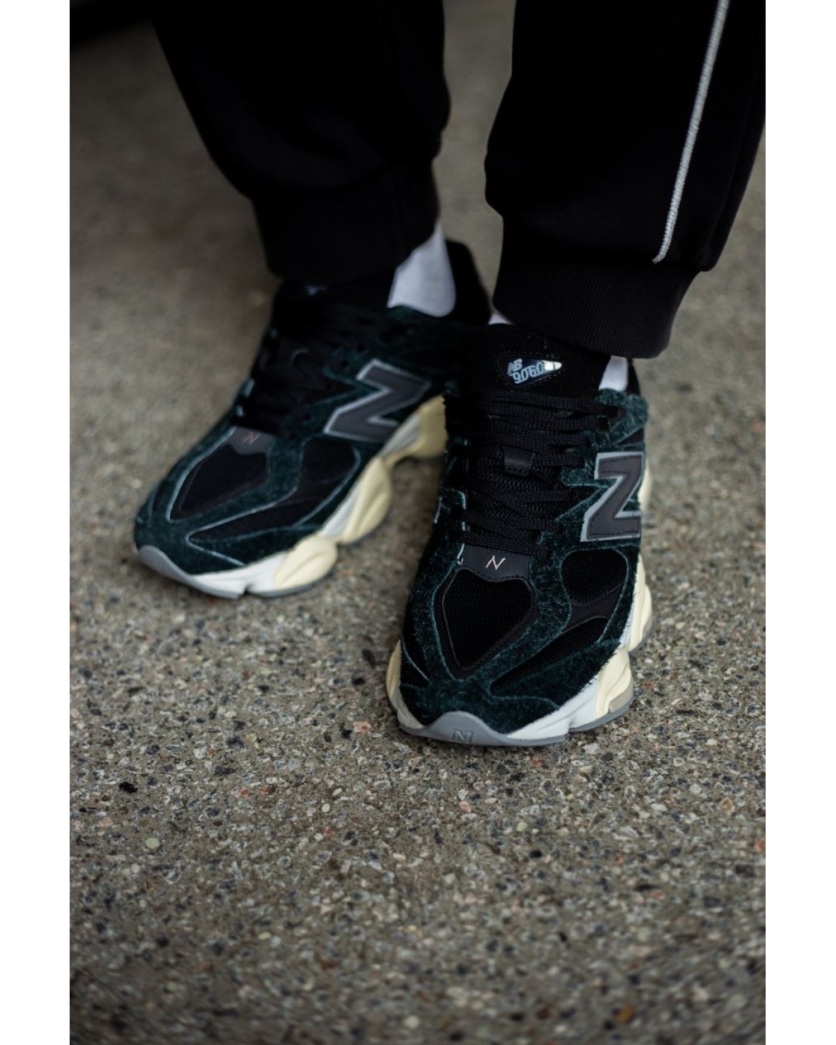 New Balance 9060 Black Sea Salt New Balance 9060 Black Sea Salt